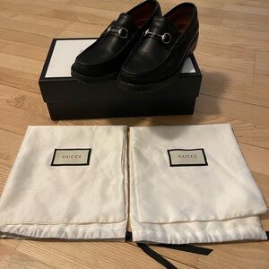 Vintage Gucci Loafers ❤️
